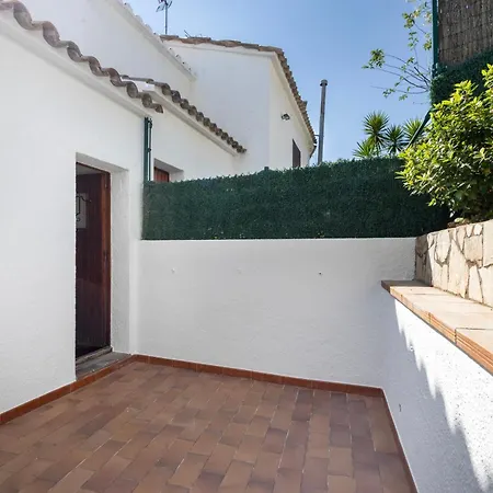Сasa de vacaciones Barrio 1 *